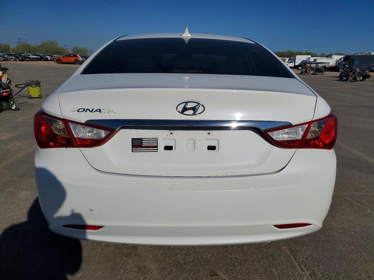 2011 HYUNDAI SONATA GLS photo 16