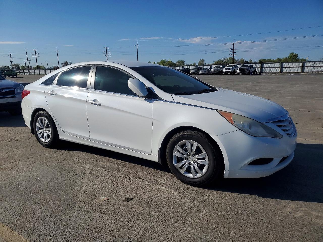 2011 HYUNDAI SONATA GLS photo 10