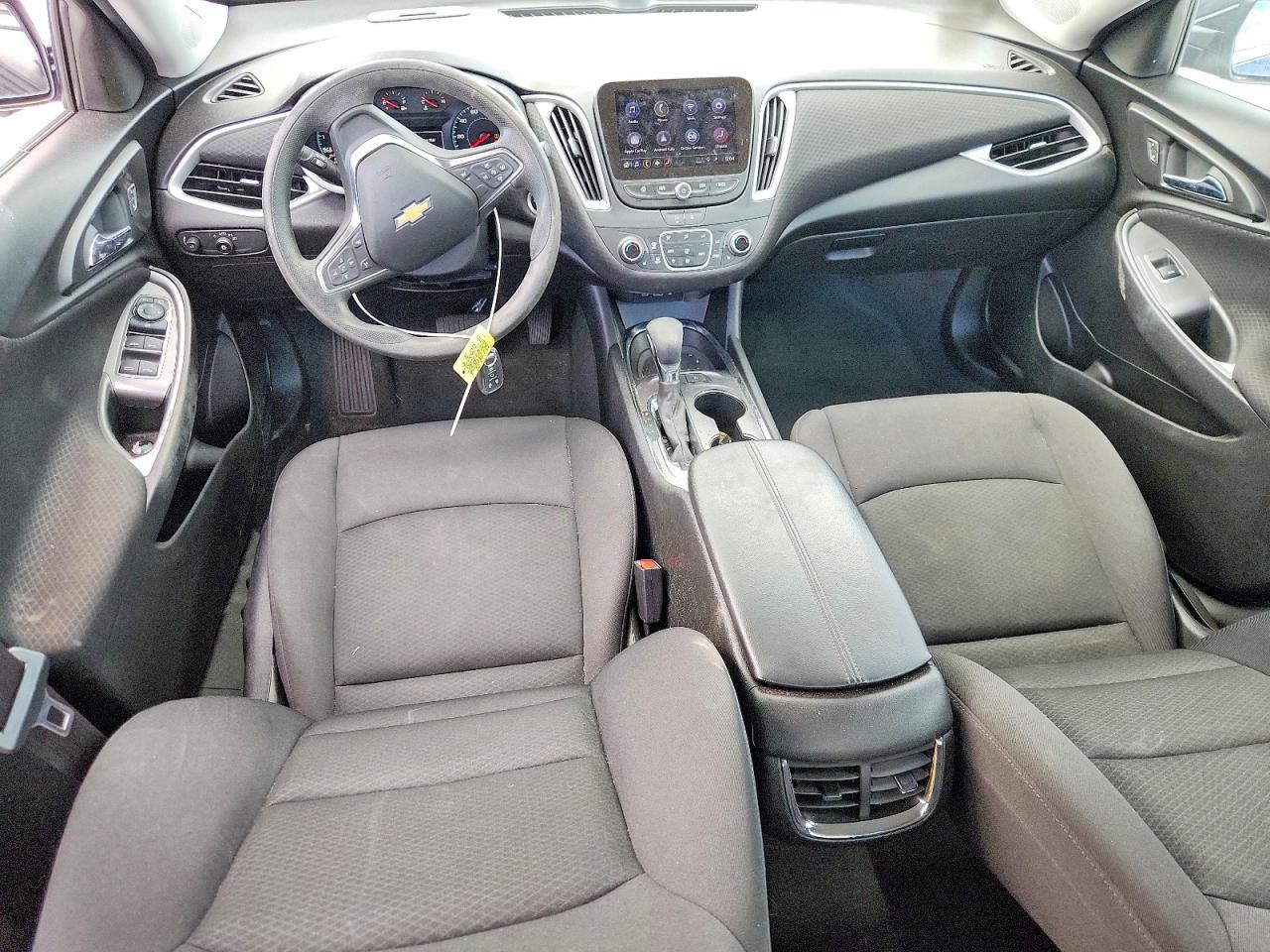 2024 CHEVROLET MALIBU LT photo 15