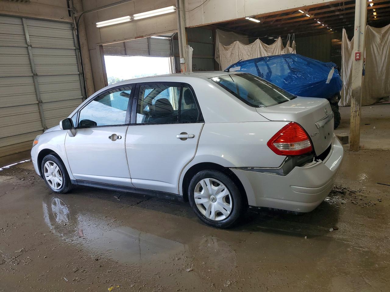 2011 NISSAN VERSA 1.8 S photo 3