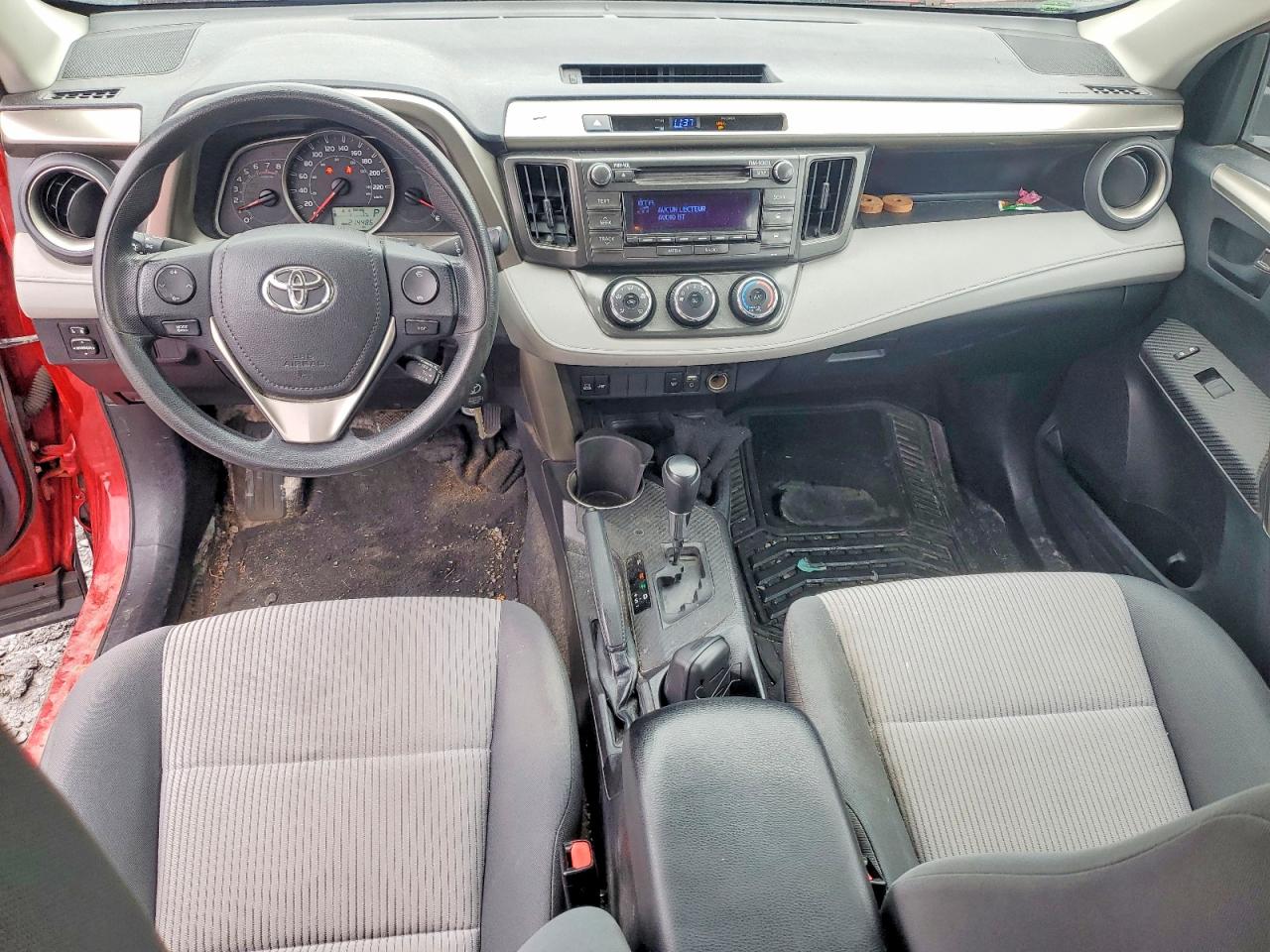 2013 TOYOTA RAV4 LE photo 15