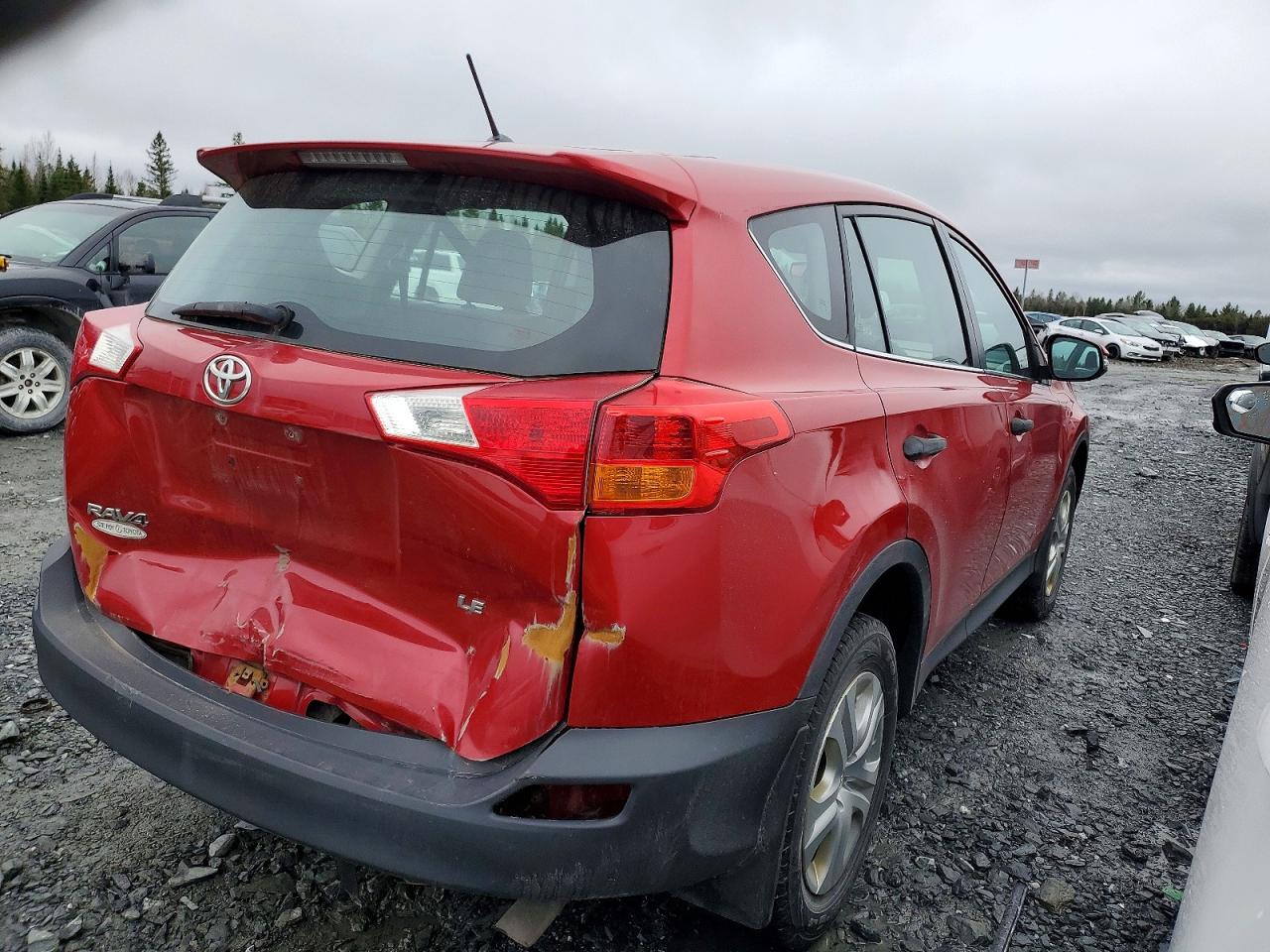 2013 TOYOTA RAV4 LE photo 5