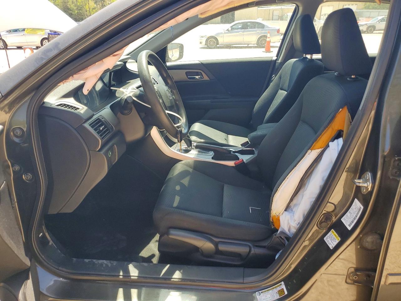 2014 HONDA ACCORD LX photo 13