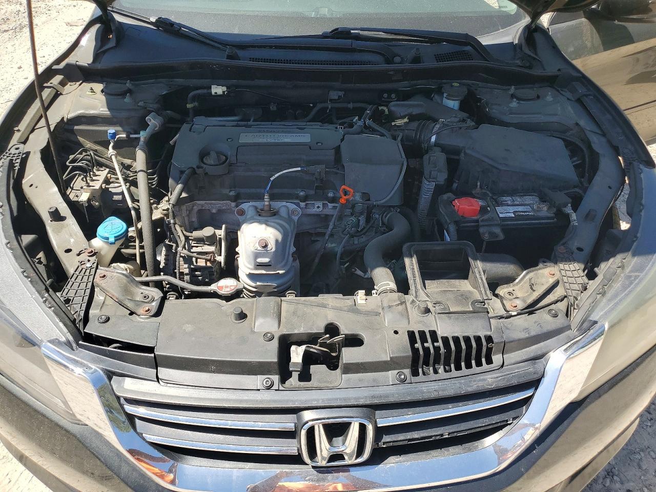 2014 HONDA ACCORD LX photo 21