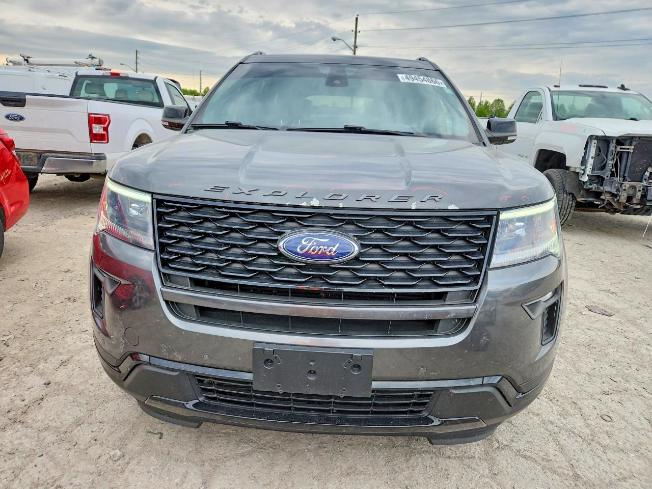 2018 FORD EXPLORER photo 9