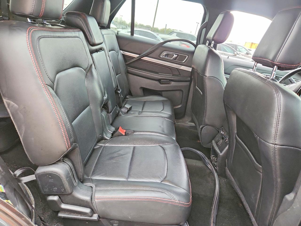 2018 FORD EXPLORER photo 21