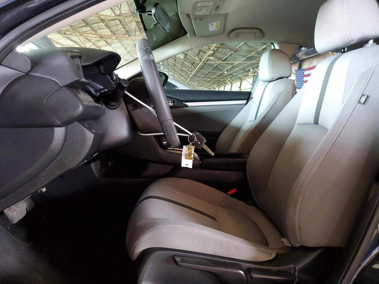 2016 HONDA CIVIC LX photo 13