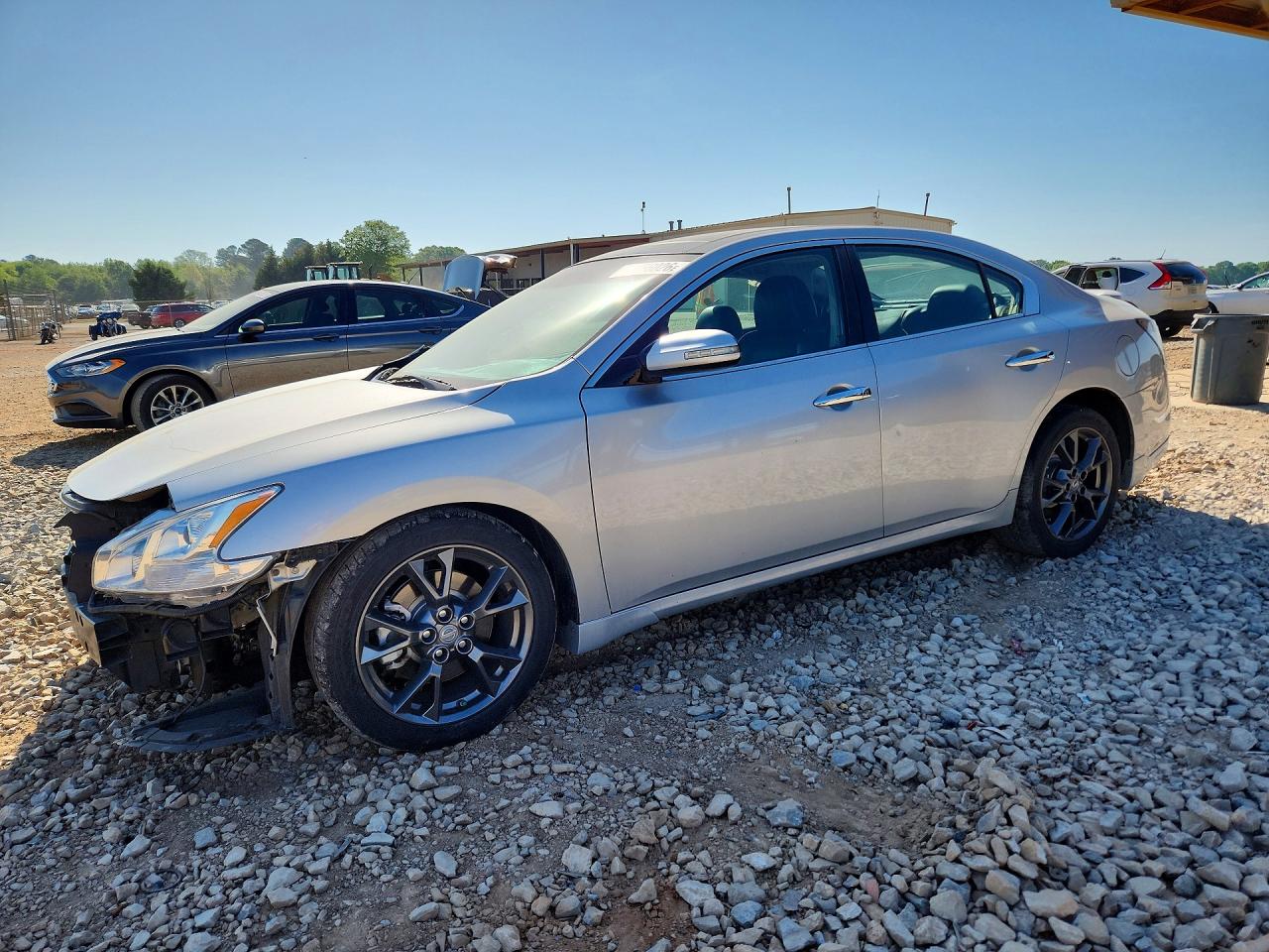 2010 NISSAN MAXIMA