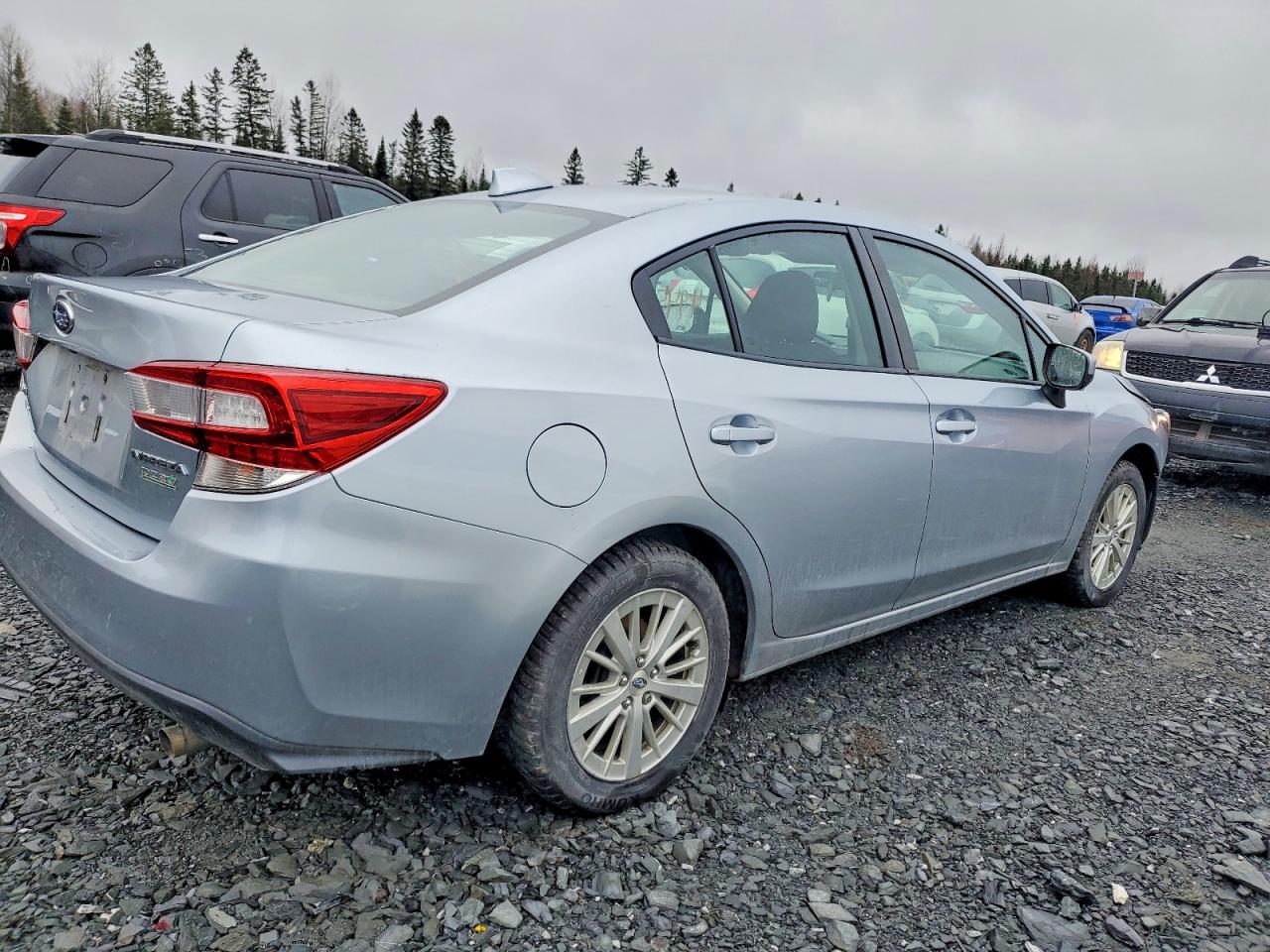 2017 SUBARU IMPREZA PREMIUM photo 5