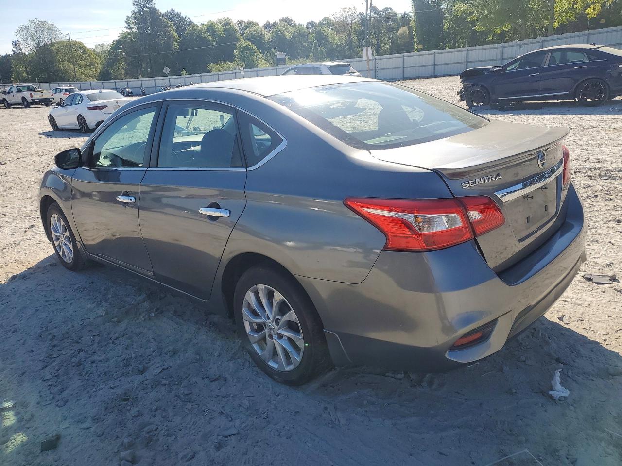2018 NISSAN SENTRA S photo 2