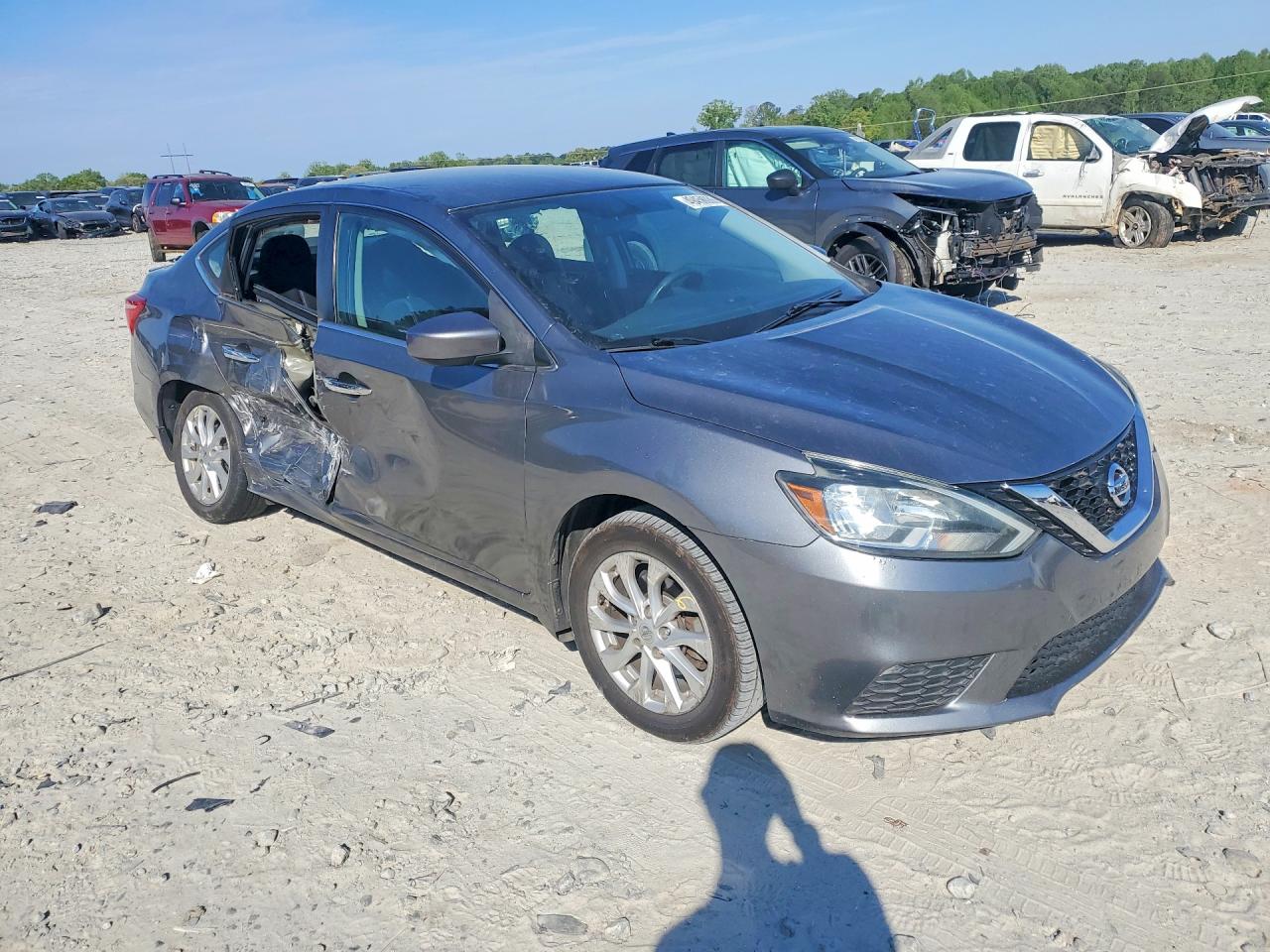 2018 NISSAN SENTRA S photo 4