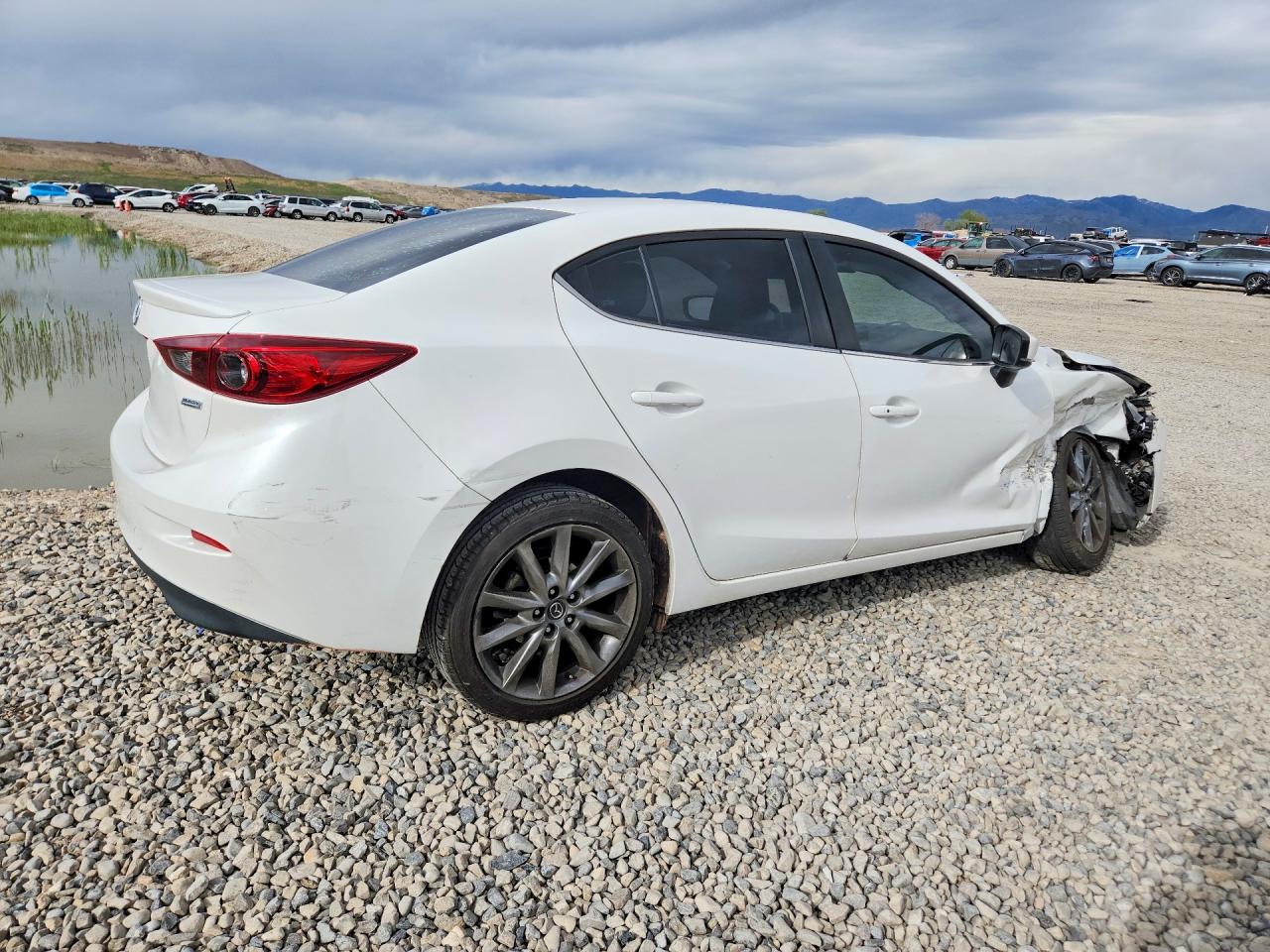 2018 MAZDA 3 TOURING photo 5