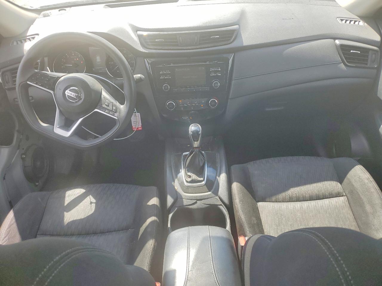 2017 NISSAN ROGUE S photo 22