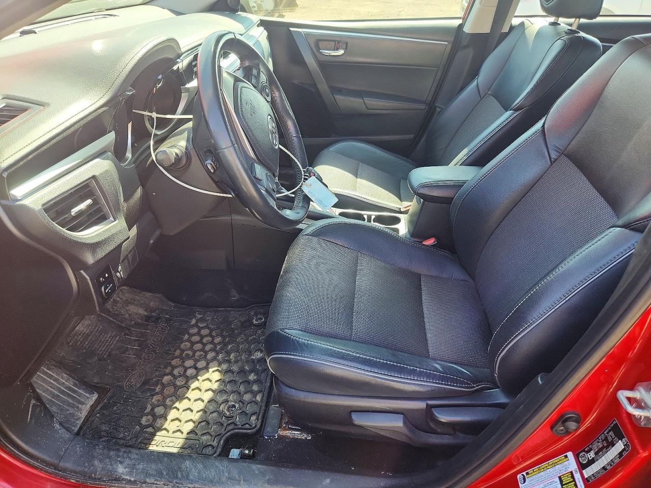 2014 TOYOTA COROLLA photo 7