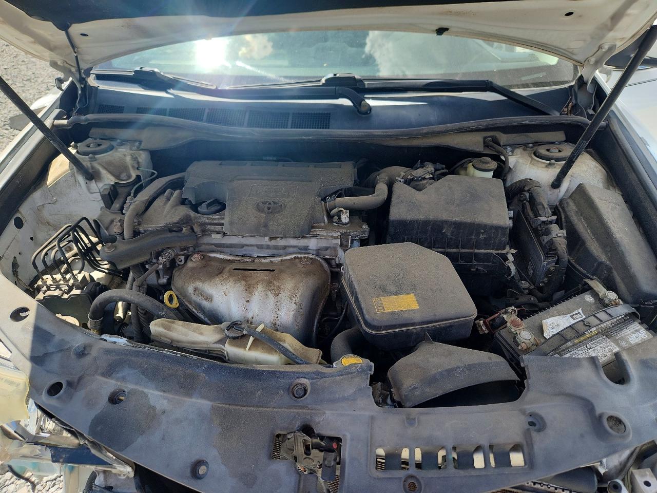 2014 TOYOTA CAMRY SE photo 21