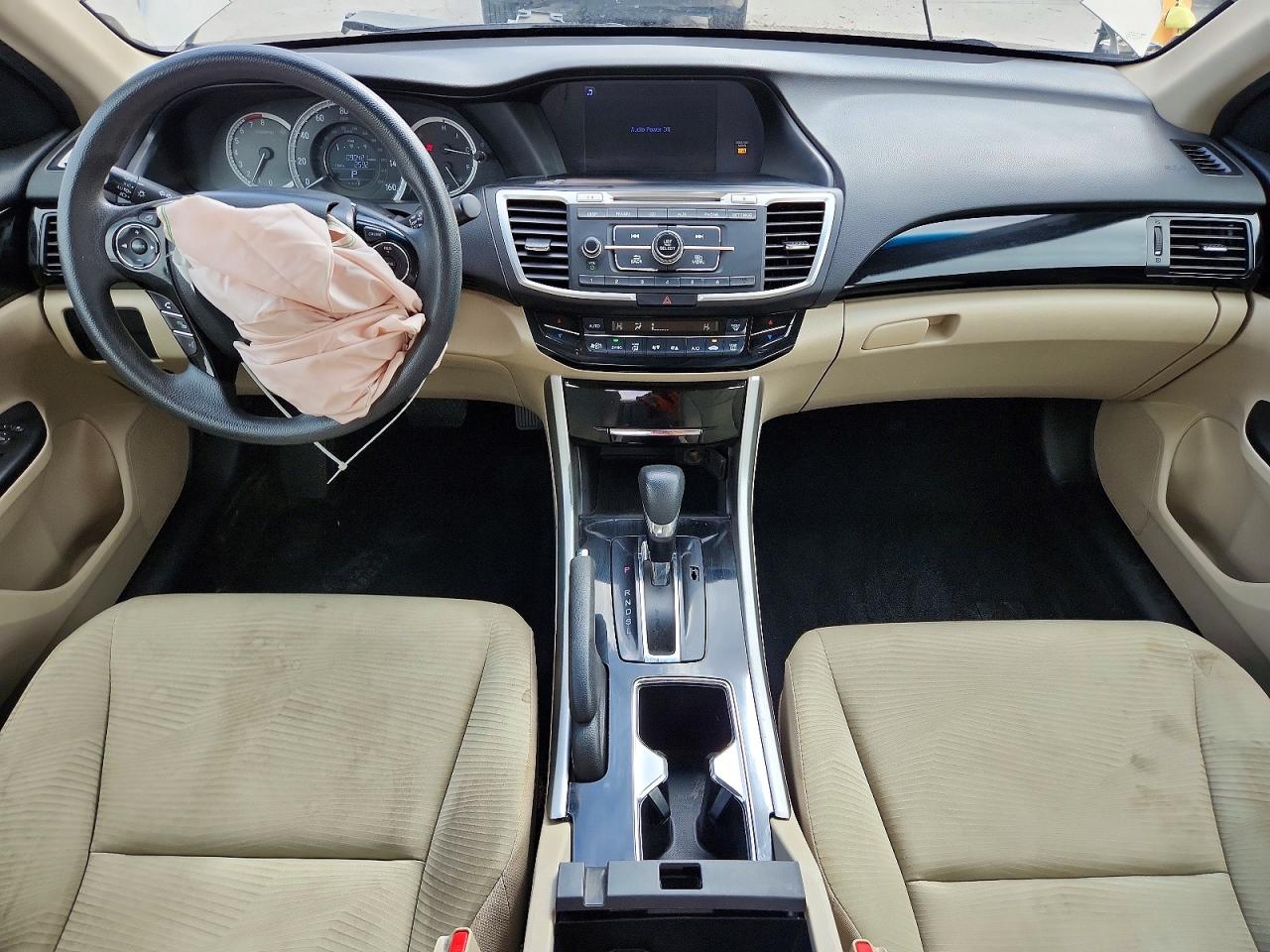2017 HONDA ACCORD LX photo 15