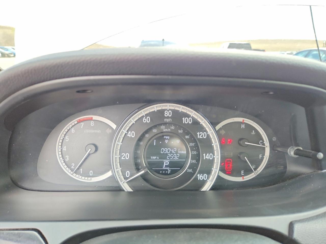 2017 HONDA ACCORD LX photo 17