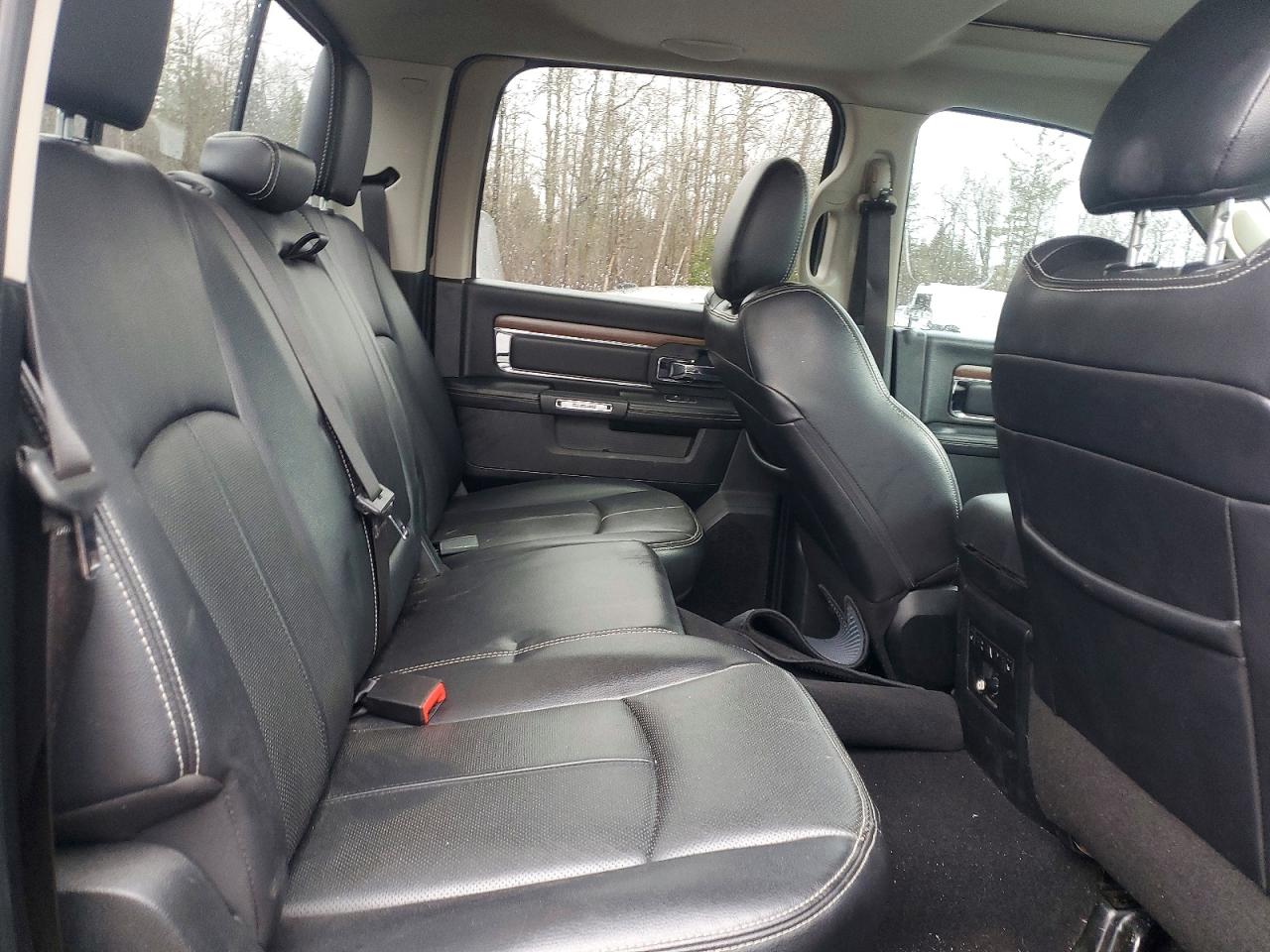 2018 RAM 1500 LARAMIE photo 19