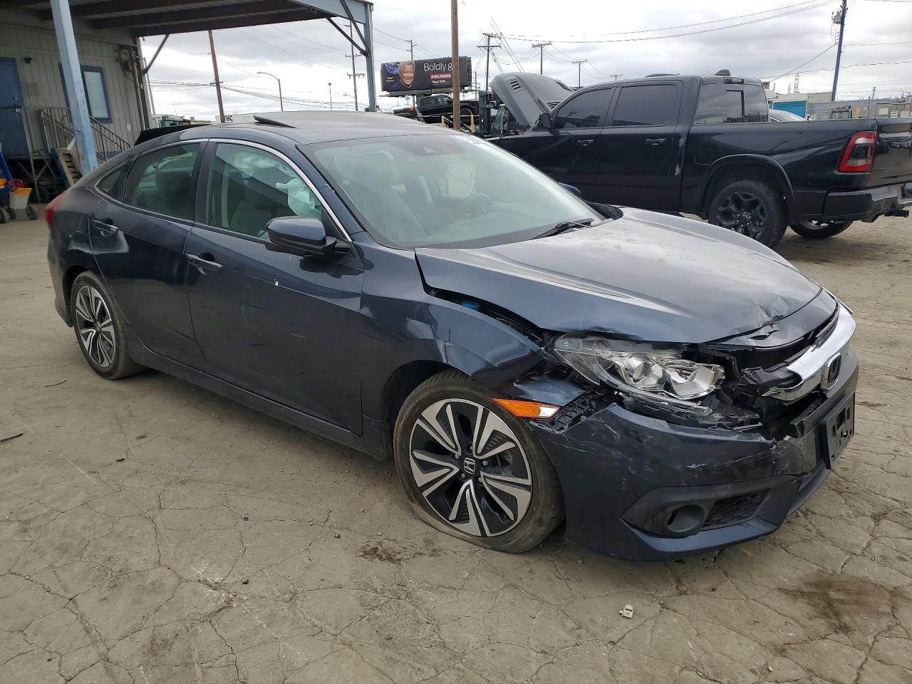 2017 HONDA CIVIC EX photo 7