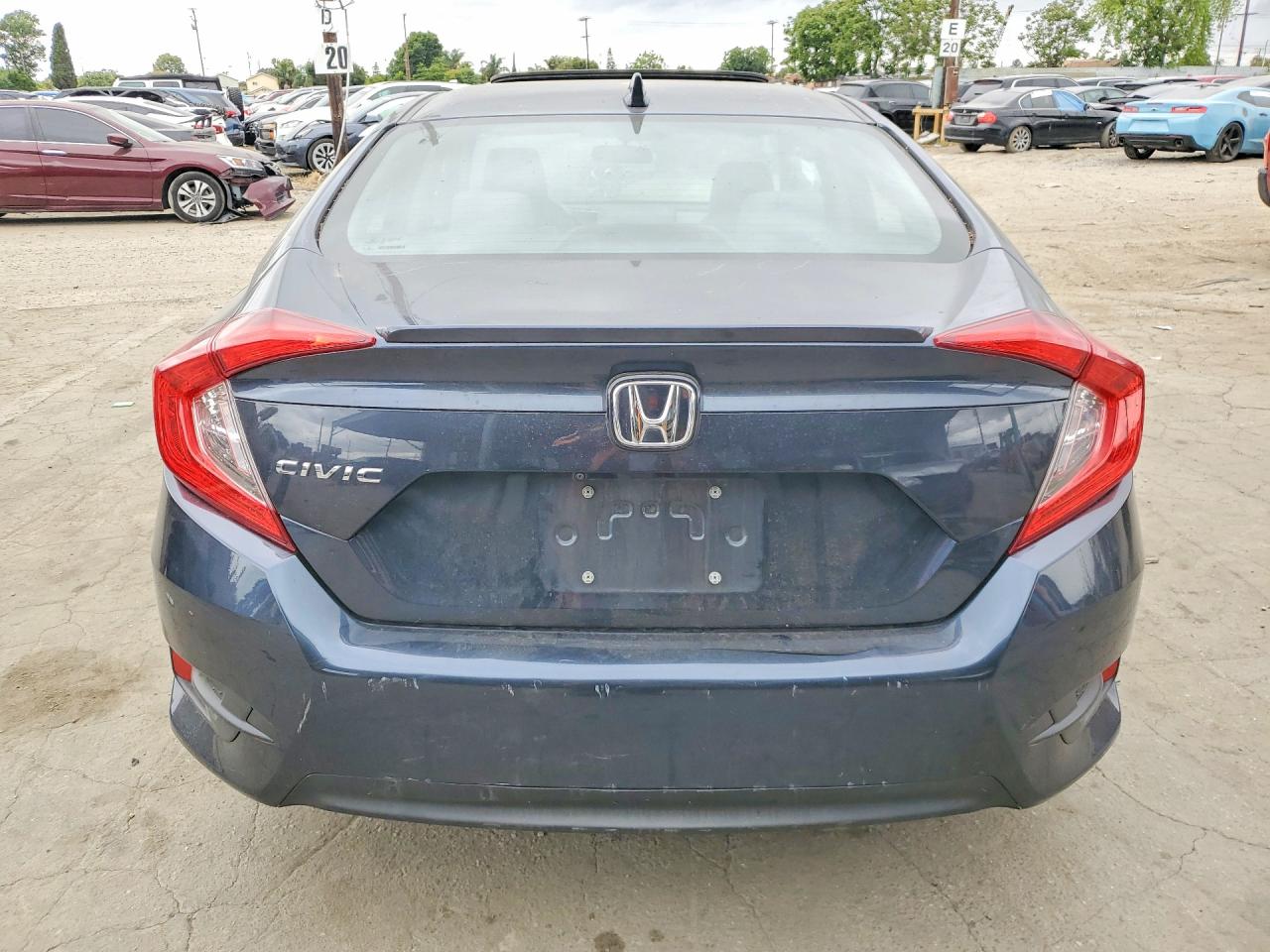 2017 HONDA CIVIC EX photo 11