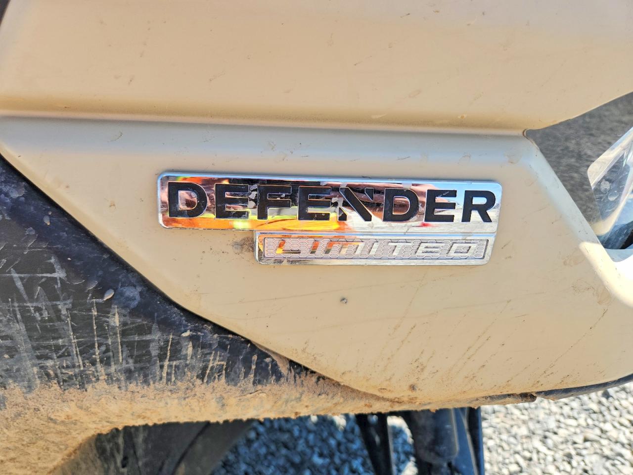 2025 CAN-AM DEFENDER UTILITY VEHICLE photo 9