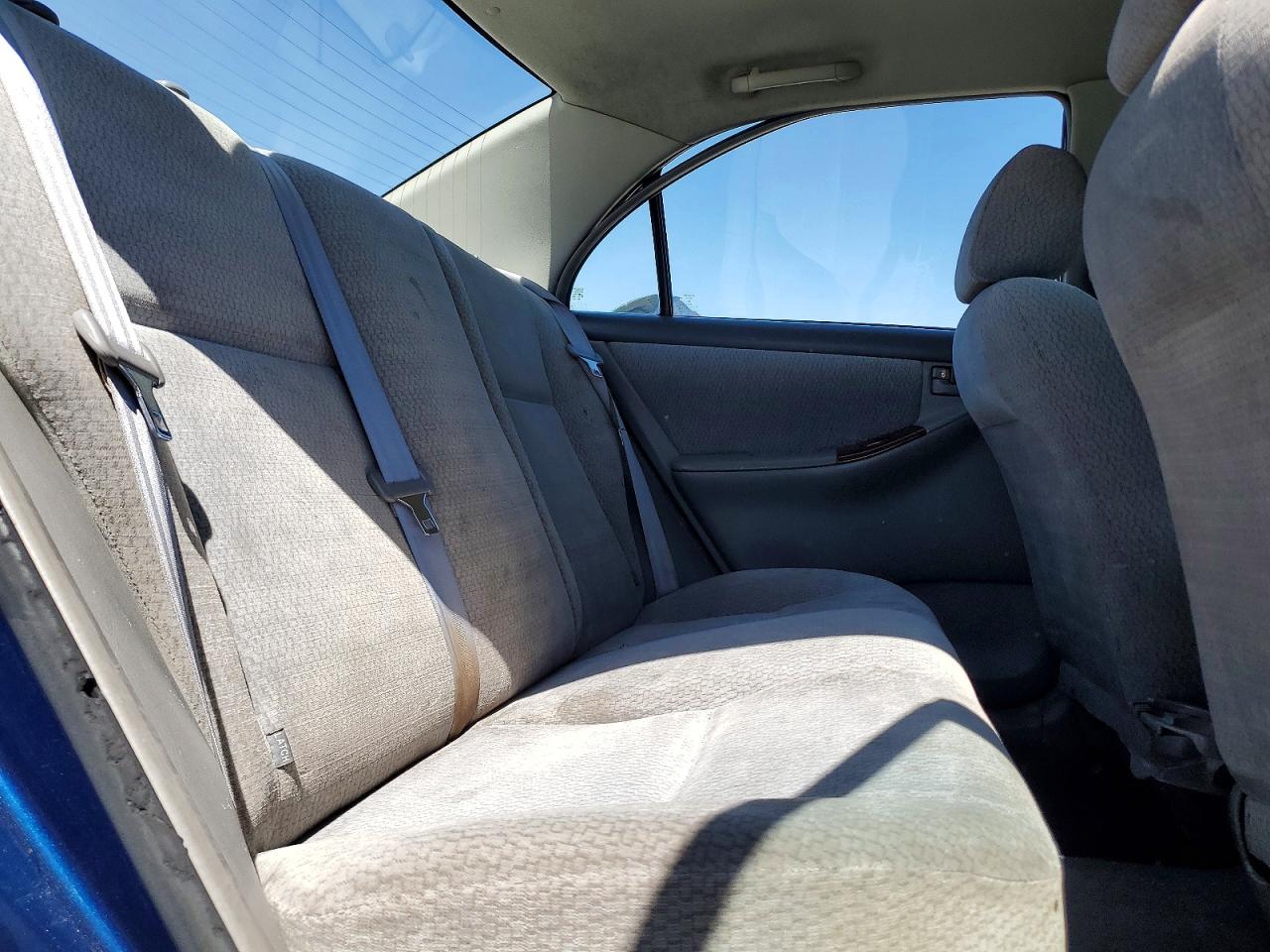 2003 TOYOTA COROLLA LE photo 28