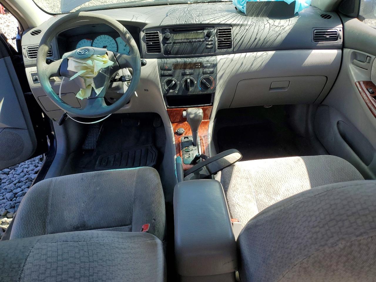 2003 TOYOTA COROLLA LE photo 22