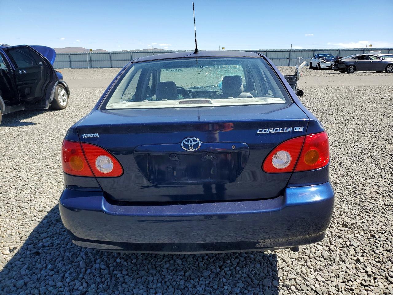 2003 TOYOTA COROLLA LE photo 16