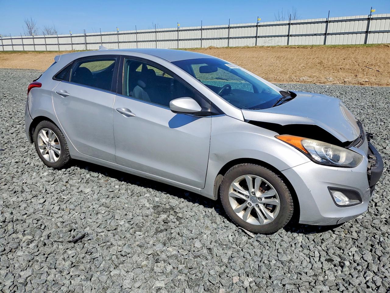 2013 HYUNDAI ELANTRA GT BASE photo 4