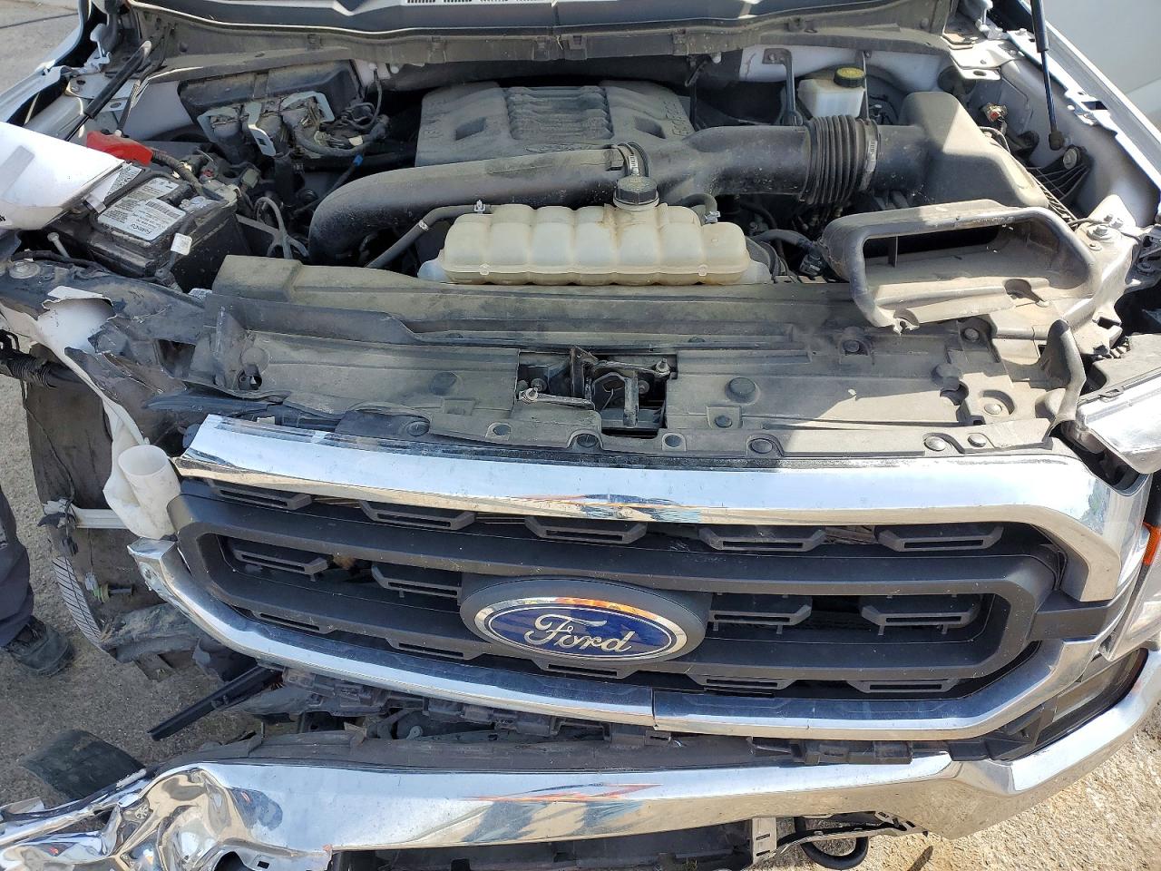 2023 FORD F150 SUPERCREW photo 31