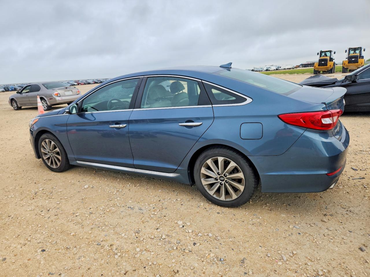 2016 HYUNDAI SONATA SPORT photo 3