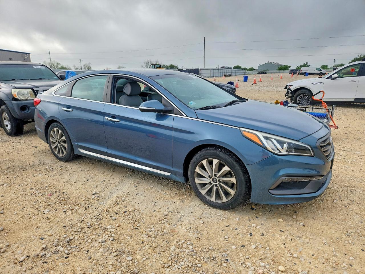 2016 HYUNDAI SONATA SPORT photo 7