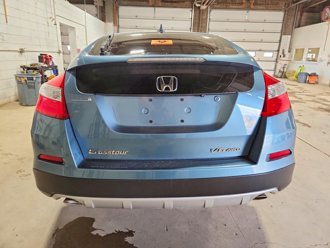 2015 HONDA CROSSTOUR EXL photo 11