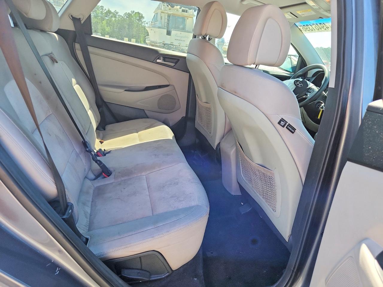 2018 HYUNDAI TUCSON SEL photo 31