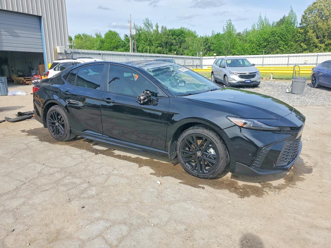 2026 TOYOTA CAMRY SE photo 10