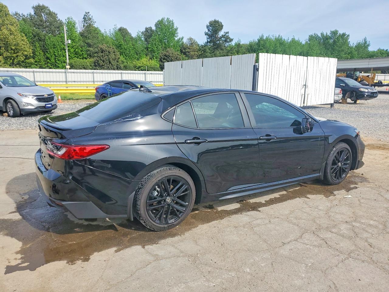 2026 TOYOTA CAMRY SE photo 7