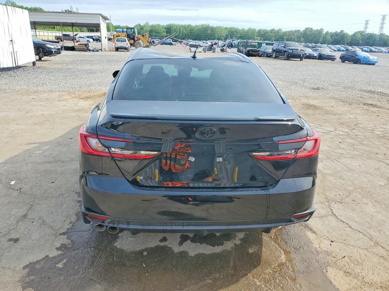 2026 TOYOTA CAMRY SE photo 16