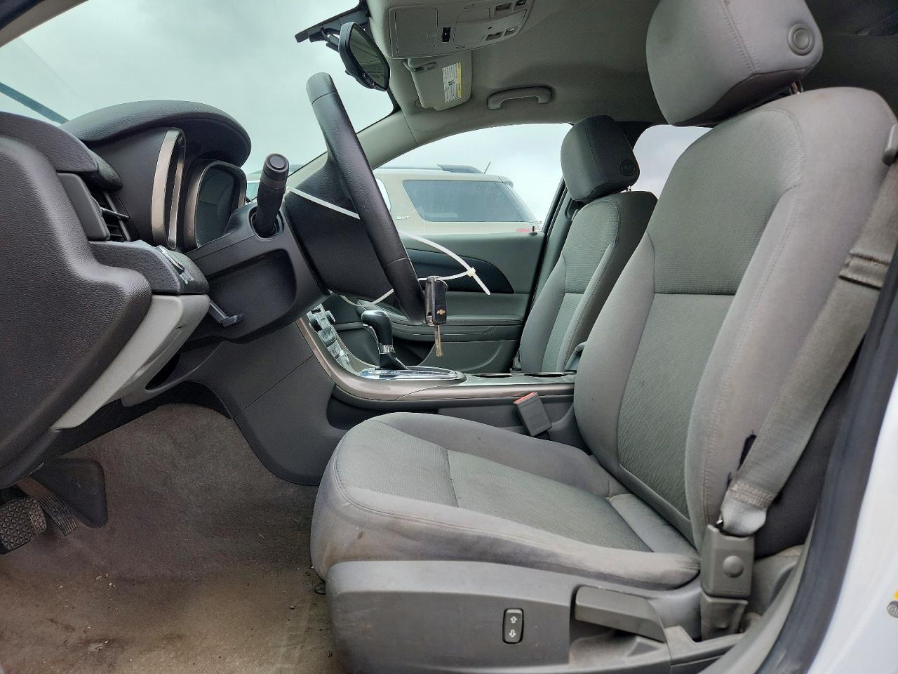 2013 CHEVROLET MALIBU LS photo 13