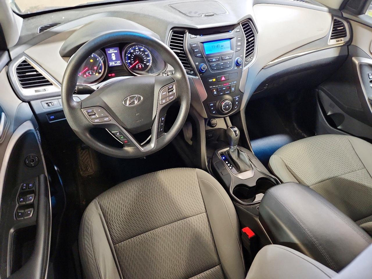 2015 HYUNDAI SANTA FE SPORT 2.4L photo 22