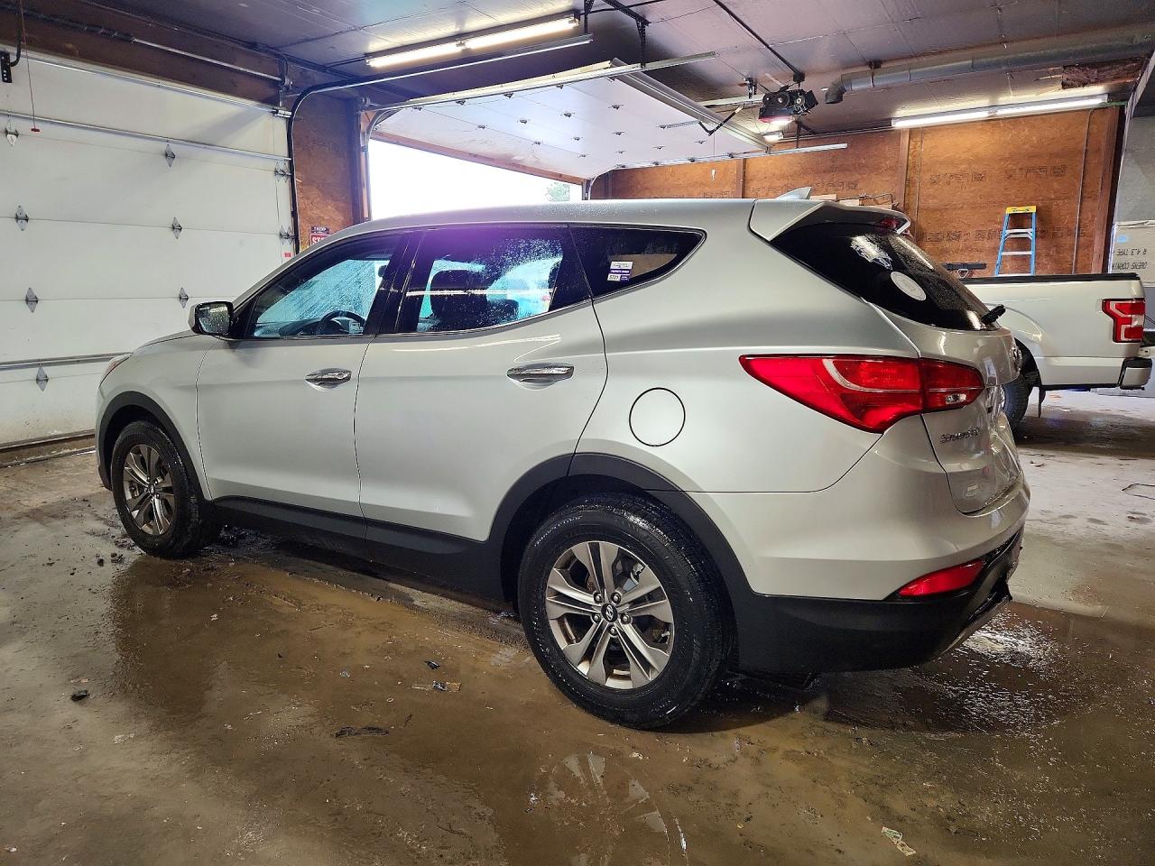 2015 HYUNDAI SANTA FE SPORT 2.4L photo 4