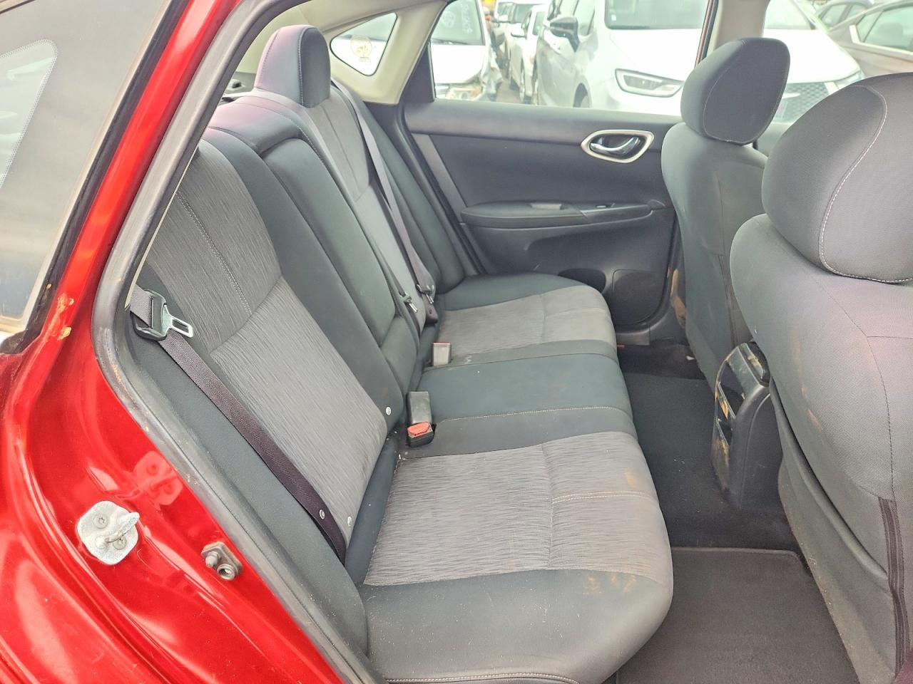2015 NISSAN SENTRA SV photo 28