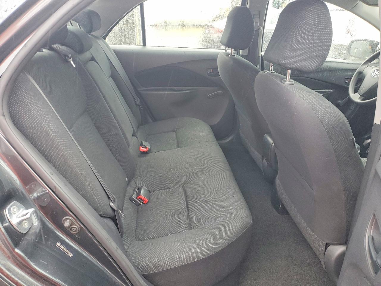 2009 TOYOTA YARIS BASE photo 19