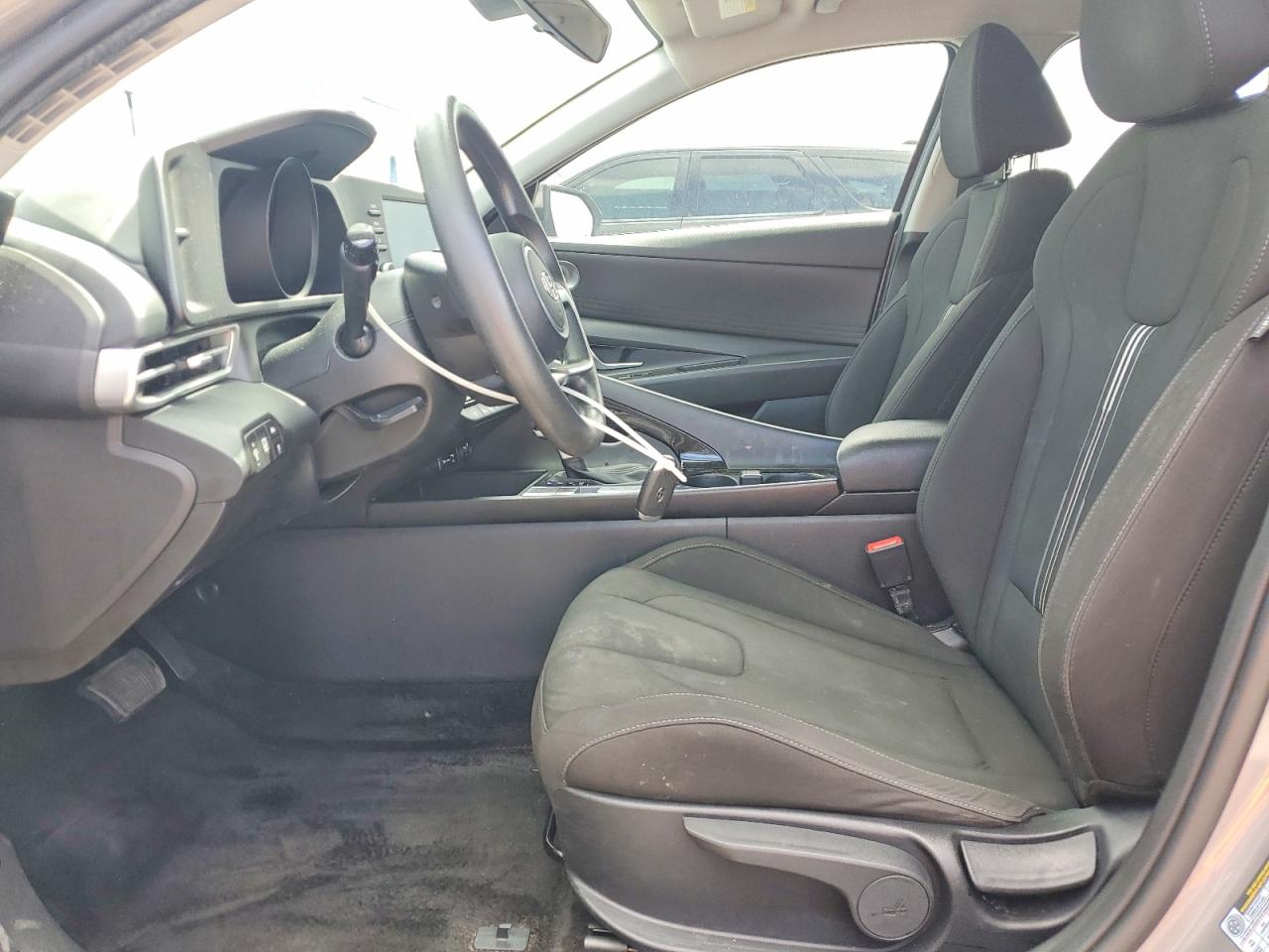 2023 HYUNDAI ELANTRA BLUE photo 19