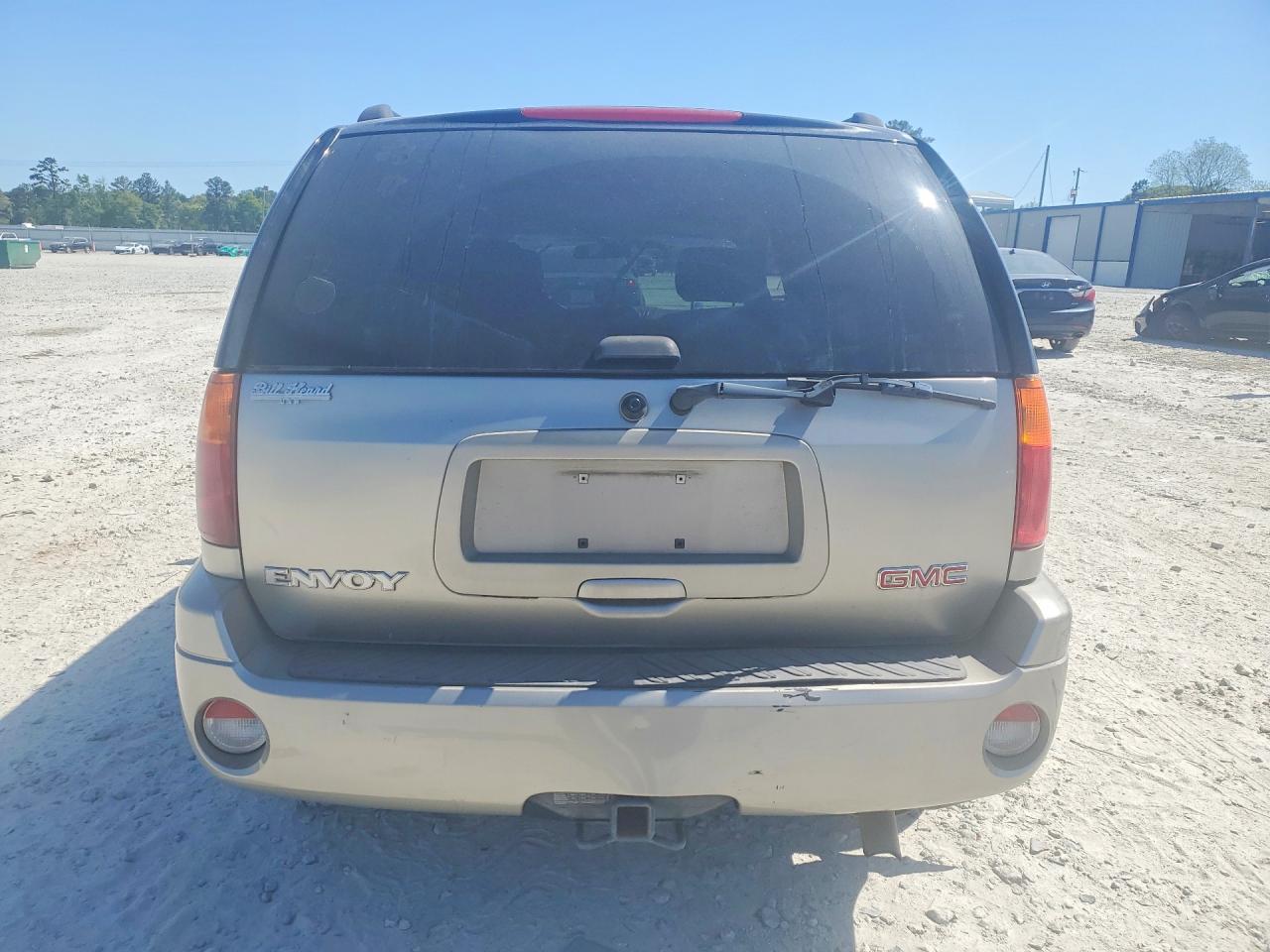 2003 GMC ENVOY photo 6