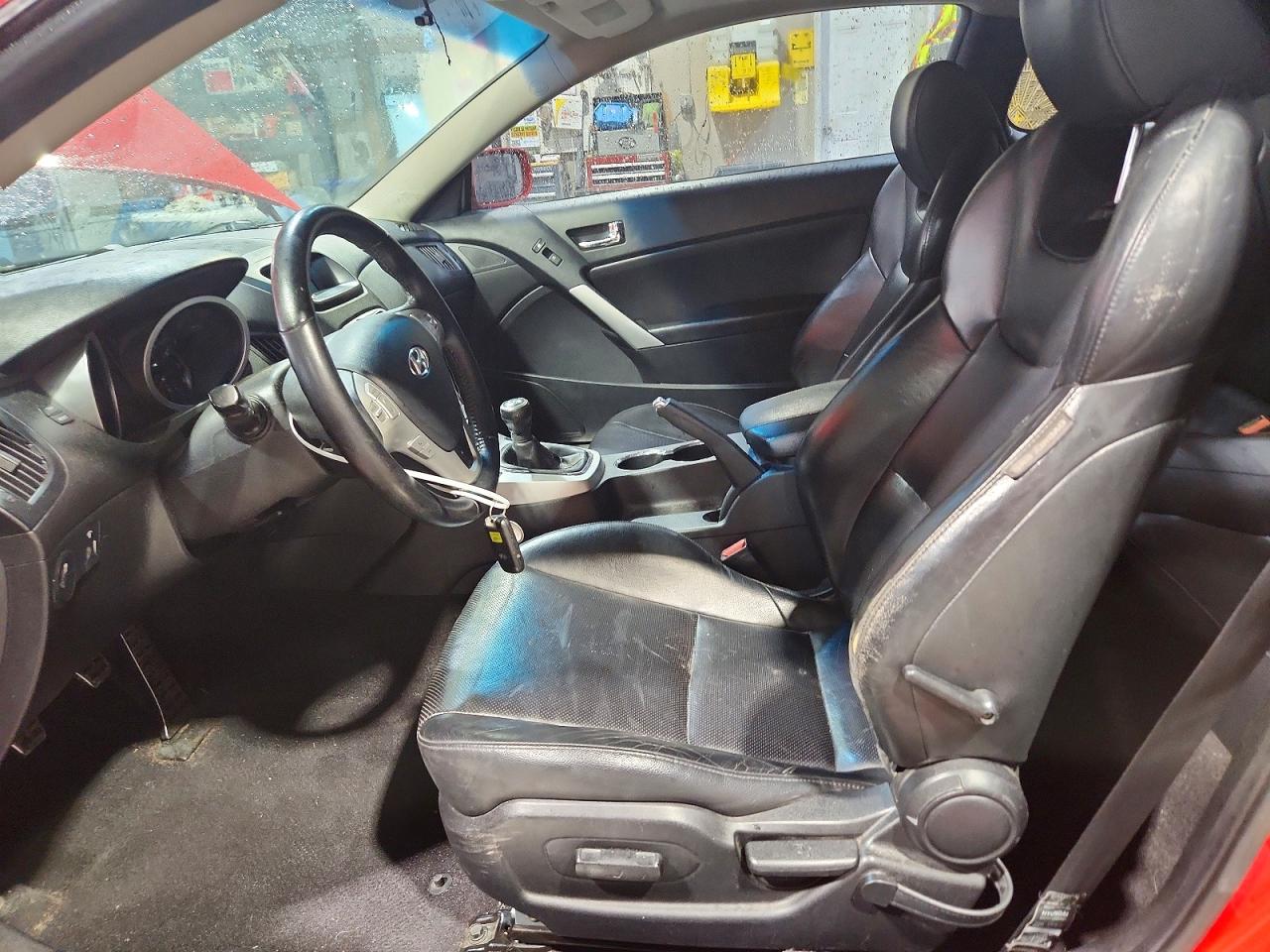 2010 HYUNDAI GENESIS COUPE 3.8L photo 13