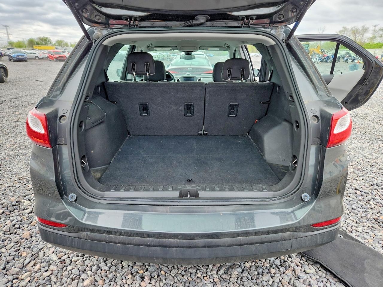 2020 CHEVROLET EQUINOX LS photo 6
