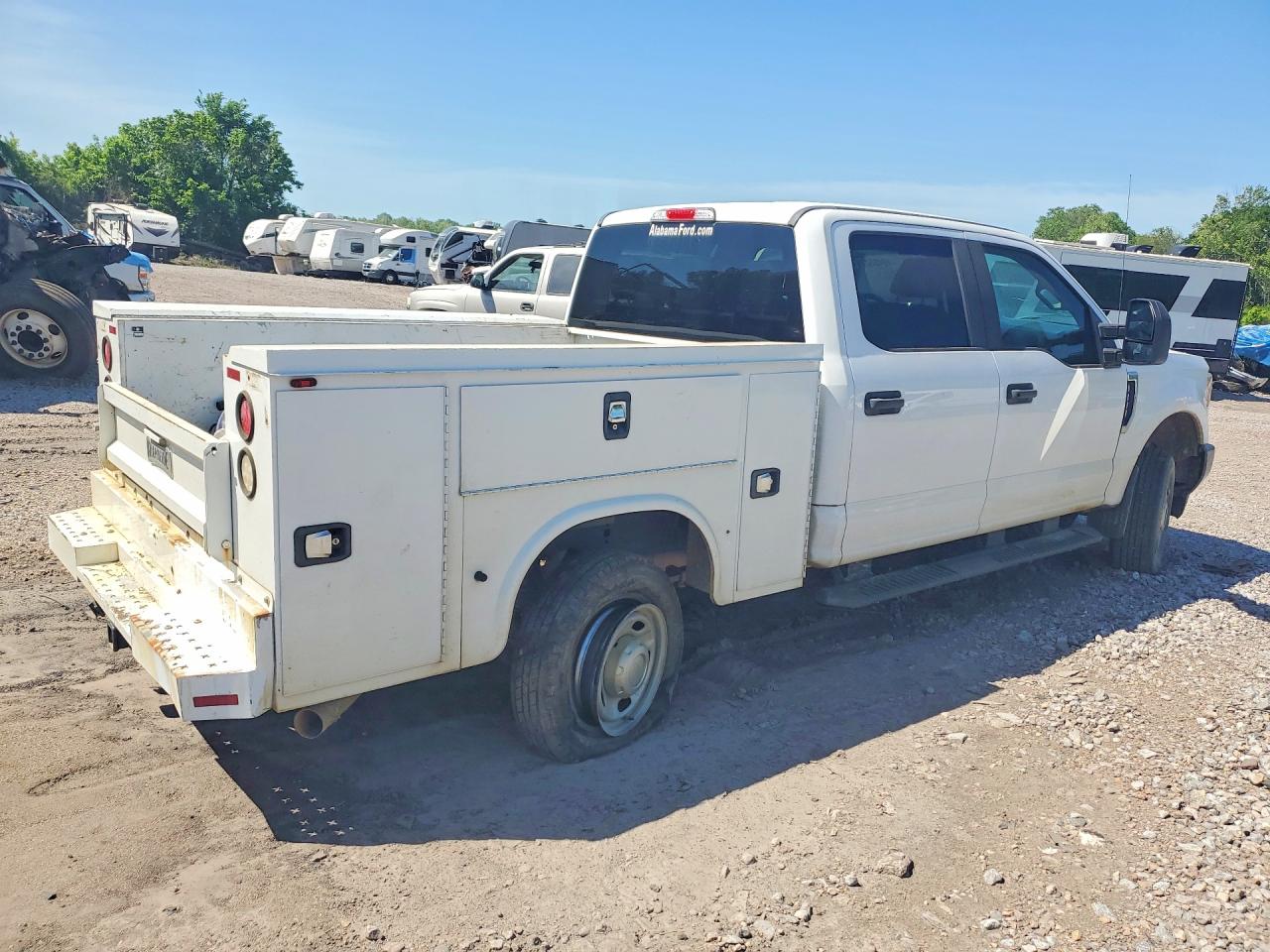 2017 FORD F250 SUPER DUTY UTILITY / SERVICE TRUCK photo 3