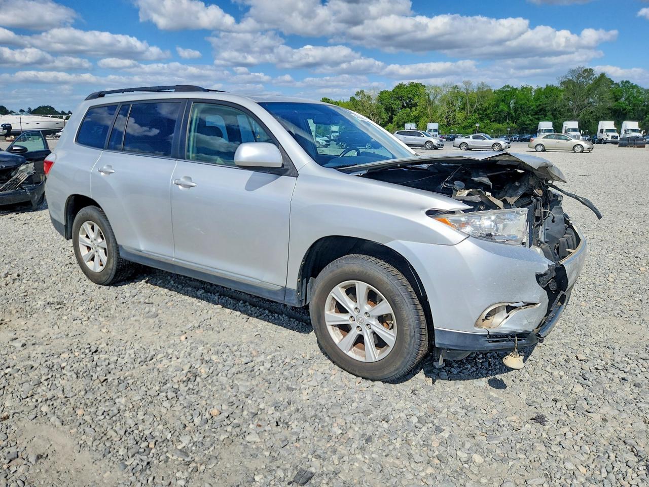 2013 TOYOTA HIGHLANDER SE photo 10