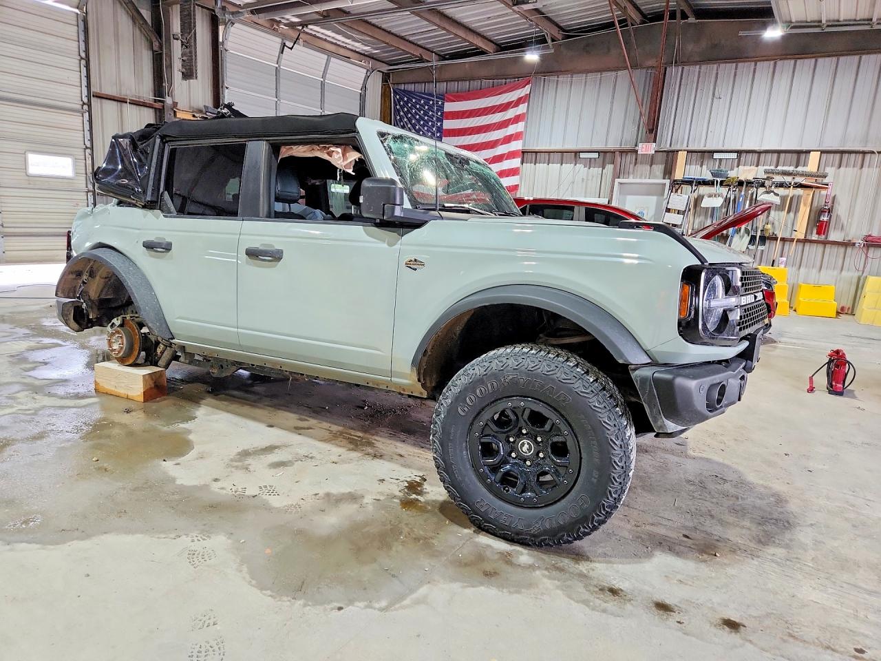 2023 FORD BRONCO BASE photo 7