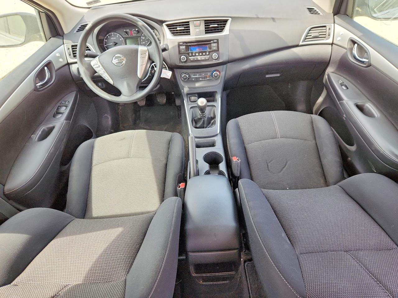 2017 NISSAN SENTRA S photo 22